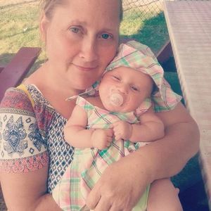 Meet your Posher, Tina